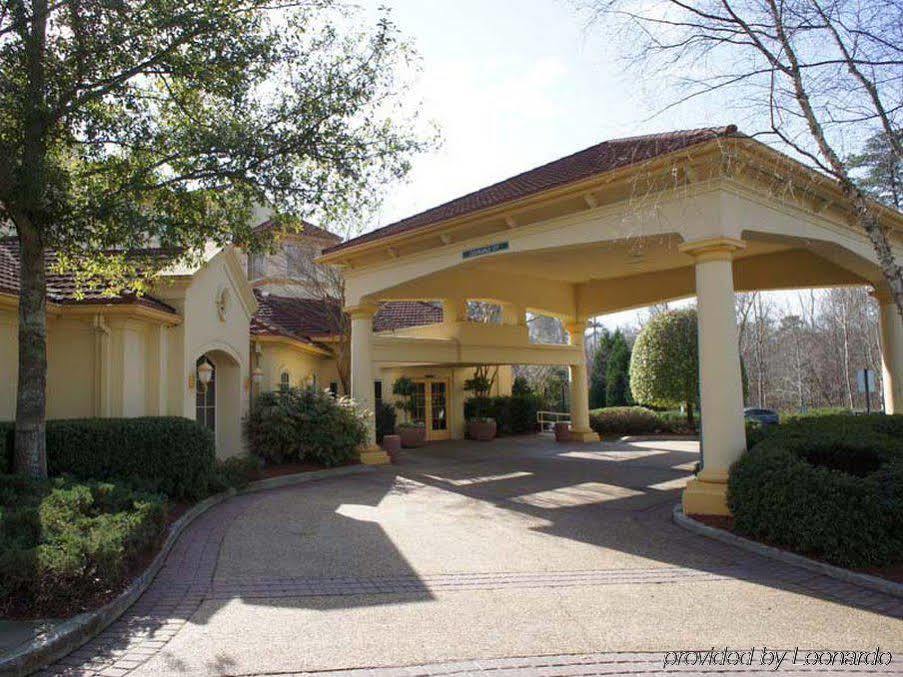 La Quinta By Wyndham Raleigh Crabtree Hotel Exterior photo